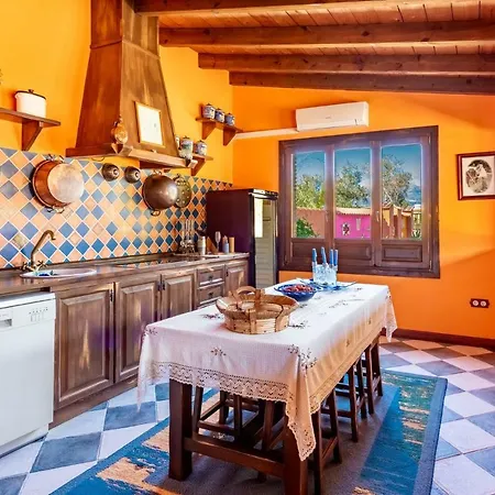 Finca Ferrari Villa *